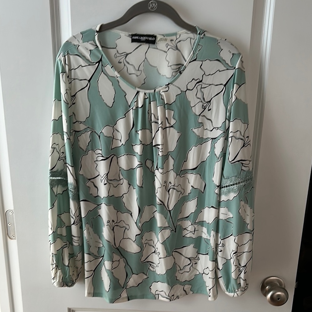 Karl Lagerfeld Green Relaxed Floral Blouse